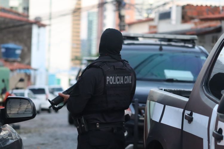 POLÍCIA PRENDE TIO BLOG