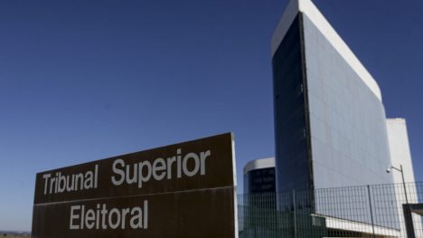 Tribunal Superior Eleitoral já discute regulamentação das inteligências artificiais para eleições de outubro deste ano