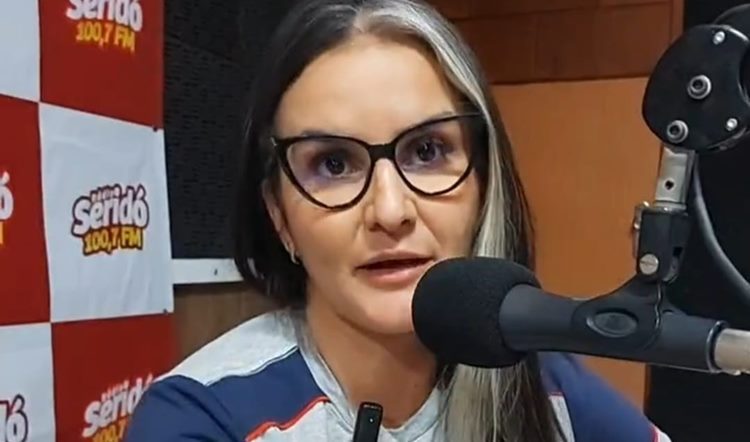 Professora Mara Rúbia
