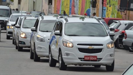 Sttu aprova cobrança da bandeira 2 para os táxis de natal taxistas