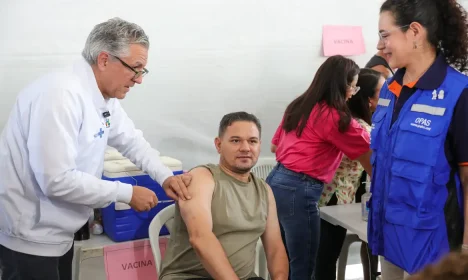 Brasília (DF) 17/10/2025 O ministro da Saúde, Alexandre Padilha, abre  o Dia D nacional de multivacinação, no Riacho Fundo II, cidade satéite de Brasília. Foto: Fabio Rodrigues-Pozzebom/ Agência Brasil