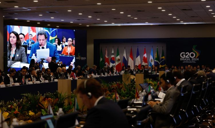 Rio de Janeiro(RJ), 25/07/2024 - O ministro da Fazenda, Fernando Haddad fala durante 3ª Reunião de ministros de Finanças e presidentes de Bancos Centrais do G20, no Hotel Windsor Barra. Foto: Tânia Rêgo/Agência Brasil