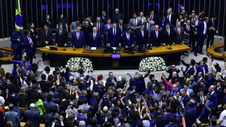 Promulgação da Reforma Tributária no Congresso / Foto: Zeca Ribeiro/Câmara dos Deputados