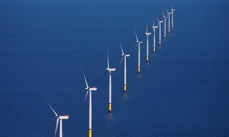 Geração eólica no mar pode acelerar transição energética no Brasil. Foto: Reuters/Phil Noble