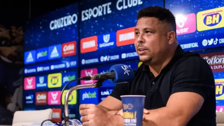 ronaldo no cruzeiro e1647530034811 (1)
