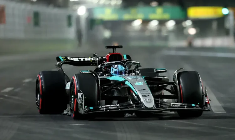 Formula One F1 - Las Vegas Grand Prix - Las Vegas Strip Circuit, Las Vegas, Nevada, United States - November 22, 2024 Mercedes' George Russell during practice REUTERS/Mike Blake