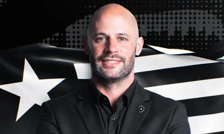Rio de Janeiro (RJ), 02/04/2026 - Novo técnico do time de futebol masculino do Botafogo, Franclim Carvalho. Foto: Botafogo/Instagram