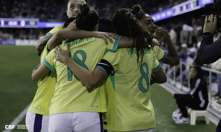 seleção brasileira feminina vence Estados Unidos por 2 a 1 em amistoso, em 08/04/2025