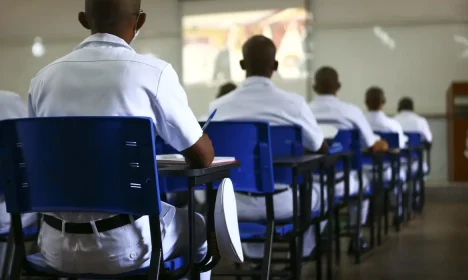 Jovens do serviço militar recebem capacitação e treinamento profissional para o mercado de trabalho através do Projeto Soldado-Cidadão.