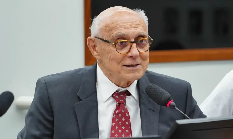 Brasília (DF), 19/09/2023 - Deputado Eduardo Suplicy. Foto: Will Shutter/Câmara dos Deputados