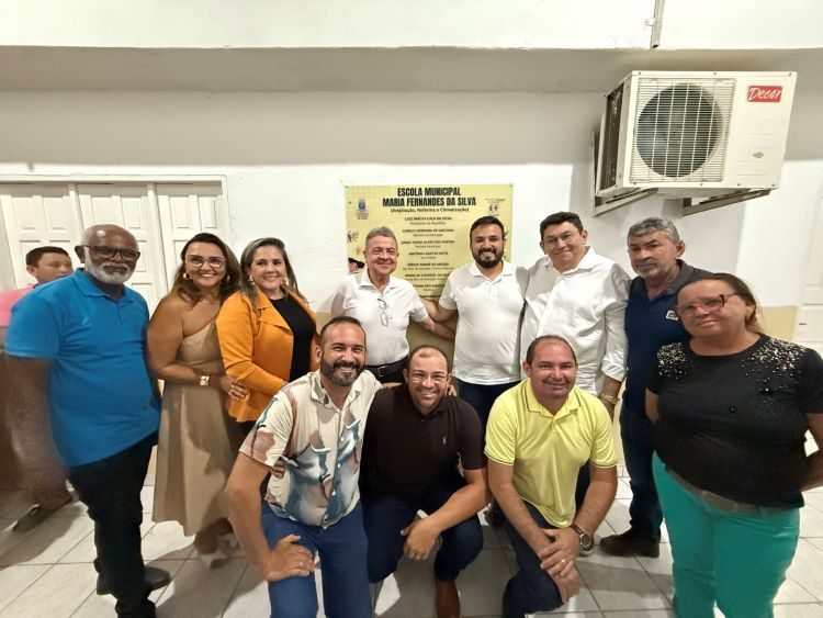 TADEU INAUGURA ESCOLA HOJE 222