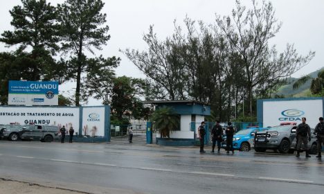 Fachada da Estação de Tratamento de Água Guandu, em Nova Iguaçu, na Baixada Fluminense