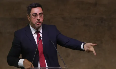 O juiz Federal titular da 7a Vara Federal Criminal do Rio de Janeiro, Marcelo Bretas, fala durante Simpósio de Combate à Corrupção, na Fundação Getúlio Vargas, no Rio de Janeiro.