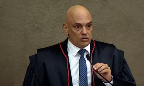 O ministro Alexandre de Moraes toma posse,  na presidência do Tribunal Superior Eleitoral (TSE)