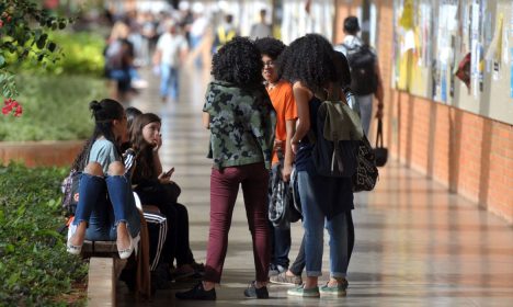 UnB foi a primeira universidade federal a adotar sistema de cotas raciais
Foto: Marcello Casal Jr/Agência Brasil/Arquivo