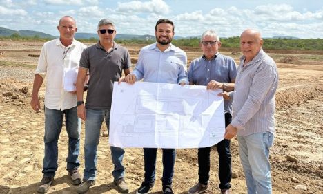 Visita ao canteiro de obra do Aterro Sanitário de Caicó