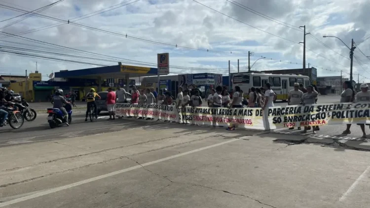 Protesto ocorreu na Av. Tomaz Landim. Foto: Emerson Medeiros/Inter TV Cabugi