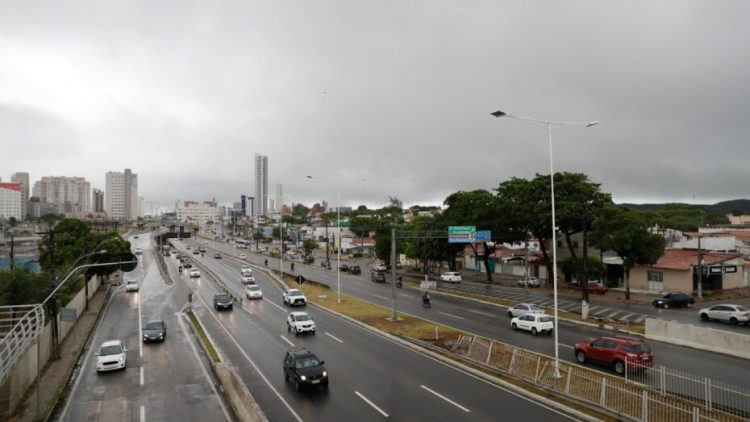 Previsão inclui sol e aumento de nuvens pela manhã, seguido por pancadas de chuva à tarde e à noite em Natal / Foto: Raiane Miranda - Assecom/RN