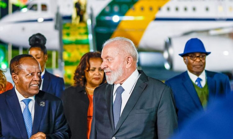 15/02/2024, Chegada do Presidente Lula ao aeroporto de Adis Abeba, capital da Etiópia. Foto: Ricardo Stuckert/ PR