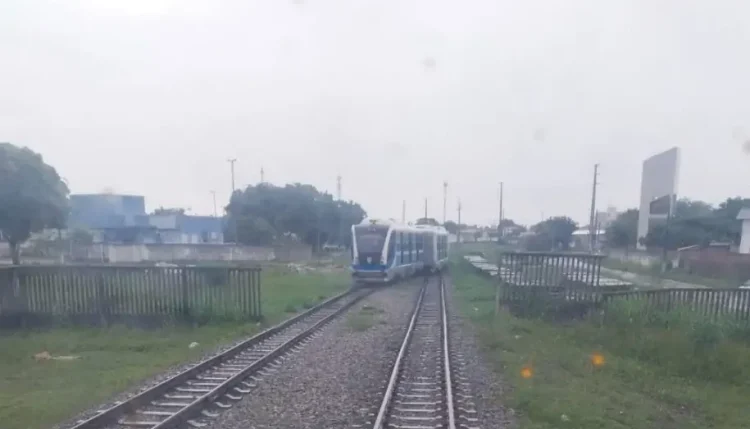 Trem descarrilha durante viagem em Natal e passageiros se assustam - Foto: Reprodução