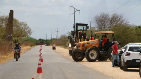 As obras da RN-105 já estão com 86% do processo de restauração executados. Foto: Carlos Costa