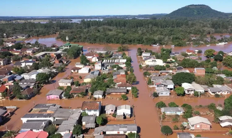 Porto Alegre (RS) 30/05/2025 - A TV Brasil apresenta neste sábado (31), às 18h15, o especial “Rio Grande do Sul – Da Tragédia à Reconstrução”, com uma série de cinco reportagens que percorrem as regiões mais afetadas pelas enchentes históricas que atingiram o estado entre 2023 e 2024. Foto: TV Brasil